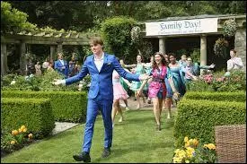 Quand ils sont arrivés à l'île des gentils qui les a accueillis ?