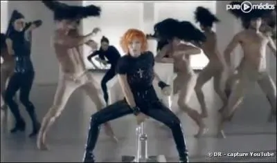 Qui a chanté "Oui mais... Non" ?