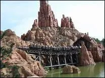 Quelle est cette attraction ?