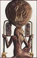 Le livre égyptien de la parution par la lumière, le plus ancien texte écrit dans le monde déclarait : "je suis l'éternel... je suis celui qui a créé la parole... je suis la parole...". Cet ouvrage, à tort, est souvent traduit comme le livre :