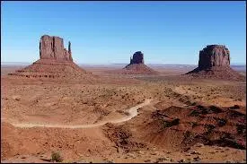 Quel est l'h&ocirc;tel sur le th&egrave;me du Far West ?