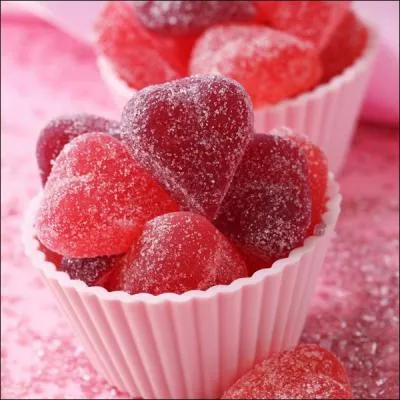 Une demoiselle nommée "agrion" est une libellule.