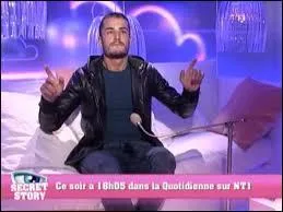 Combien de secrets Jonathan a-t-il découverts ?