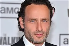 Comment s'appelle-t-il ?