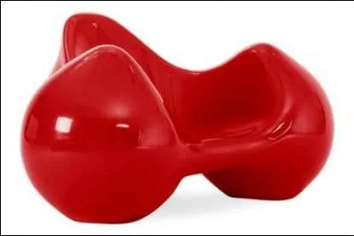 Les formes arrondies de la tomate ont inspiré en 1971 le designer finlandais Eero Aarnio. Quel nom a-t-il donné à cette création ?