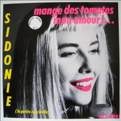 Sidonie chantait « Mange des tomates mon amour ». Complète les paroles : « Le président dînant à l'Élysée, en compagnie du roi du  , lui offrit en entrée, ce beau fruit bien français et son invité en fut tout étonné ».