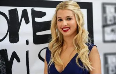 Dans quelle &eacute;mission participe-t-elle en 2015 ?