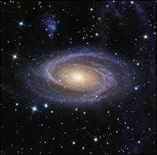 Que trouve-t-on au centre de la Voie Lactée ?