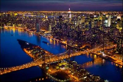 Quelle ville peut-on voir sur cette photo ?