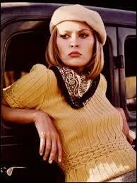 Qui est Bonnie Parker dans le "Bonnie and Clyde" d'Arthur Penn (1967) ?