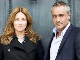 Pendant ce temps, TV Breizh écoule ses vieux épisodes de la série...