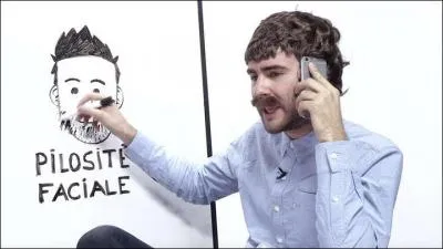 Cette vidéo est sur lui-même. Quelle est-elle ?