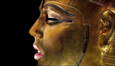 Reine d'Égypte sous la XVIIIe dynastie, elle jouira d'un pouvoir sans précédent pour une femme, endossant l'ensemble des titres et des prérogatives de pharaon. Qui est-elle ?