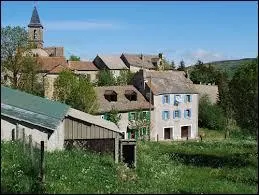 Village Lozérien de 92 habitants, dans le Gévaudan, Belvezet se situe en région ...