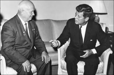 Quel a été le premier dirigeant de l'URSS à se rendre aux Etats-Unis en 1959 ?