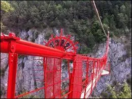Dans quel village se situe le pont de l'Araignée ?