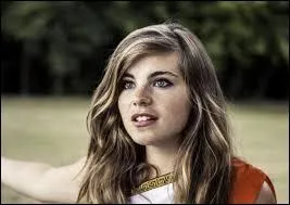 Mon prénom est Nadia.
Qui suis-je ?