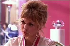 Qui est cette esthéticienne ?