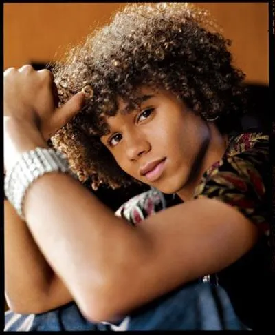Quel ge a Corbin Bleu ?