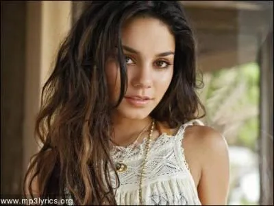 O et quand Vanessa Hudgens est - elle ne ?