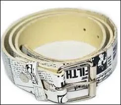 Quel verbe indique que l'on rédige le dernier article d'un journal avant d'en lancer la fabrication ?