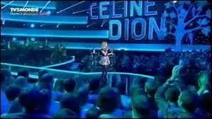 Dans "Le Grand Show de Céline Dion" avec quelle voix a-t-elle interprété la chanson "Ziggy" ?