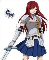 Les cheveux d'Erza sont...