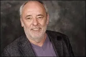 Quelle est la couleur de la maison dont parle Maxime le Forestier dans sa chanson "San Francisco" ?