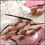 De quelle ville française les "biscuits roses" présentés sur la photo sont-ils une spécialité ?