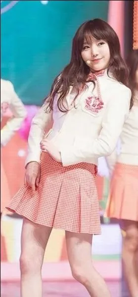 À quelle chanson correspond cette tenue  ?