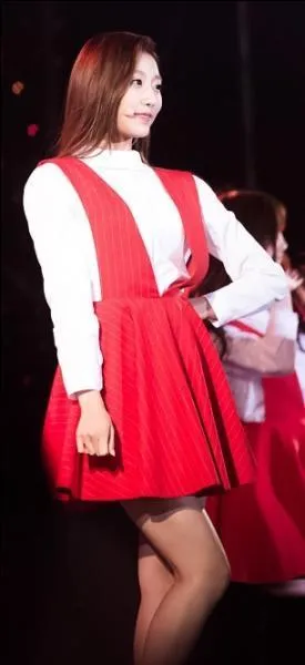 À quelle chanson correspond cette tenue  ?