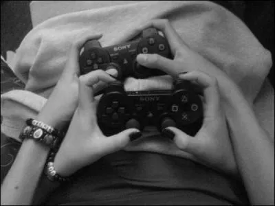 Je suis sûre que je t'aime et que toi, tu m'aime.
Y a-t-il une ou des faute(s) dans cette phrase ? Si oui, combien ?