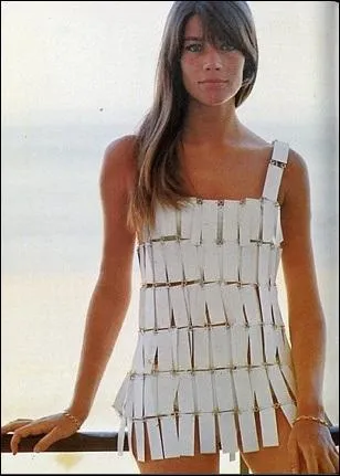 "Très fouvent, on a dit que mes vimaves étaient trop fecfies, trop fefi ou trop fela... En 66, v'ai mis zen fène et foivi les coftumes pour...