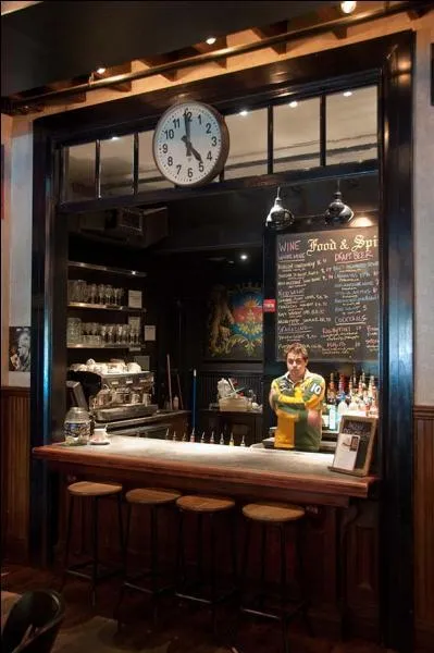 Qu'est-ce que la "trilogie magique"