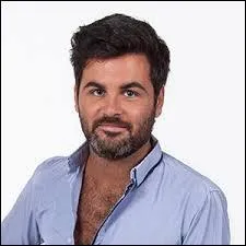 Qui s'occupe du web dans le 6/9 ?