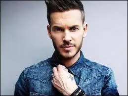 Qui a sorti un album qui s'appelle R.E.D ?