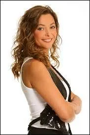 Comment s'appelle cette présentatrice télé ?