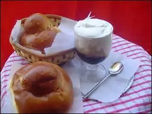 Il se pourrait que le mot brioche ait un équivalent chez les charcutiers, lequel ?
