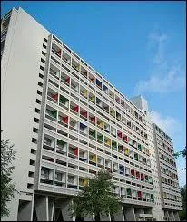 Quel est le nom de cette résidence édifiée par Le Corbusier à Marseille entre 1947 et 1952 ?