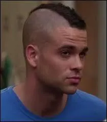 De quel instrument joue Puck ?