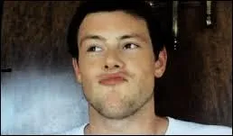 Comment s'appelle son père dans la série ?