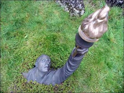 La défense de Liège coûta combien d'hommes à la Belgique et l'Allemagne (approximativement) ?