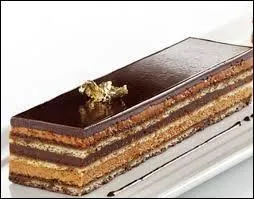 L'opéra est une pâtisserie au chocolat et...