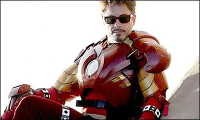 Comment a-t-il l'idée d'ajouter la couleur rouge sur son armure ?