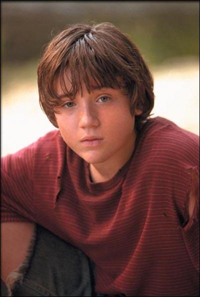 Combien de temps Eric Kirby est-il resté sur l'île ?