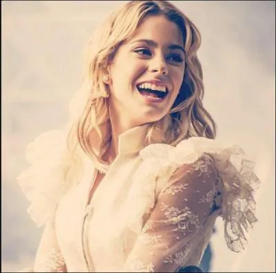 Quel est le prénom de l'interprète de Violetta ?