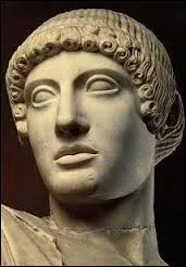 Quel oiseau tait reprsentateur d'Apollon ?