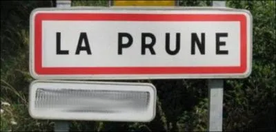 Ce panneau est parfaitement justifi&eacute; par celui qui est juste au-dessous : pouvez-vous le deviner ?