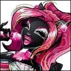 Comment s'appelle de chat de Clawdeen Wolf ?