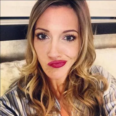 Quel est le métier de Laurel ?